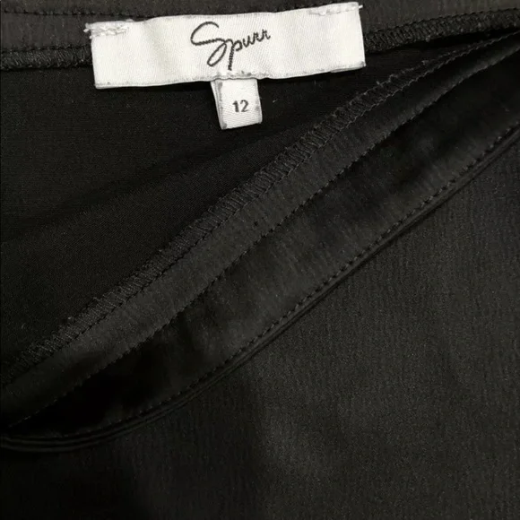 Spurr A Line Black Skirt, Size 12. In great used condition. - Picture 4 of 4